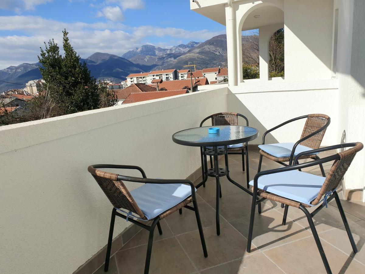 Apartments Jadran Tivat Exterior foto