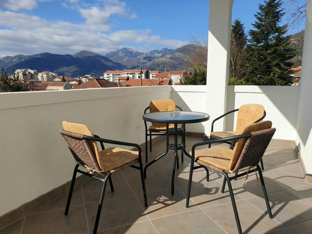 Apartments Jadran Tivat Exterior foto